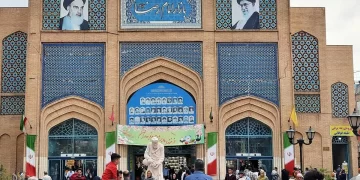 بازار رضا مشهد؛پاتوق خرید سوغاتی و صنایع دستی نزدیک حرم امام رضا (ع)