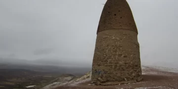 میل خویین کجاست