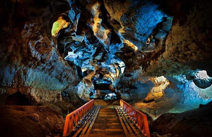 ویژگی‌های منحصر‌به‌فرد غار کتله خور