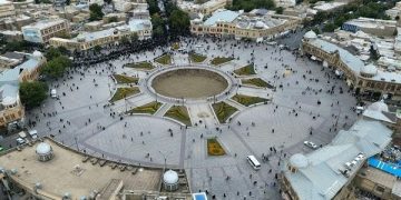 میدان امام خمینی همدان کجاست؟